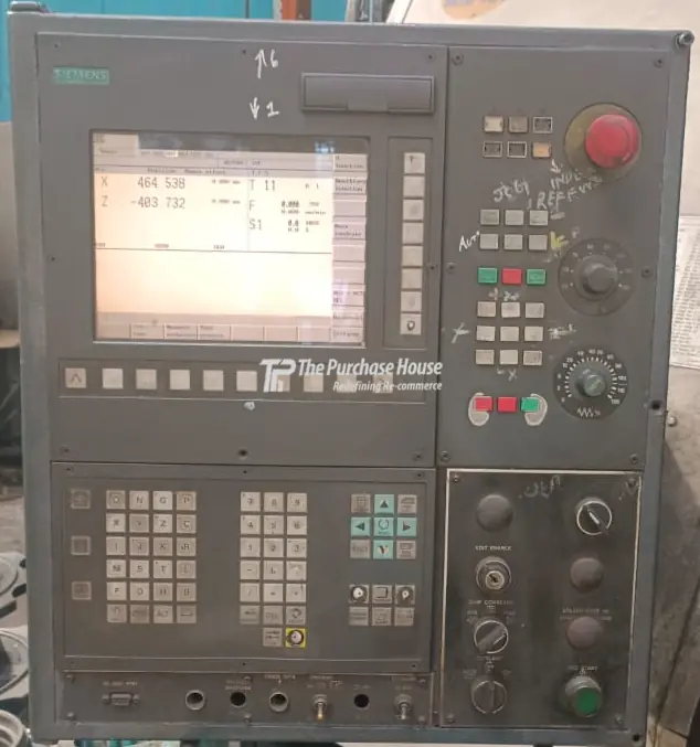 CNC TURNING MACHINE