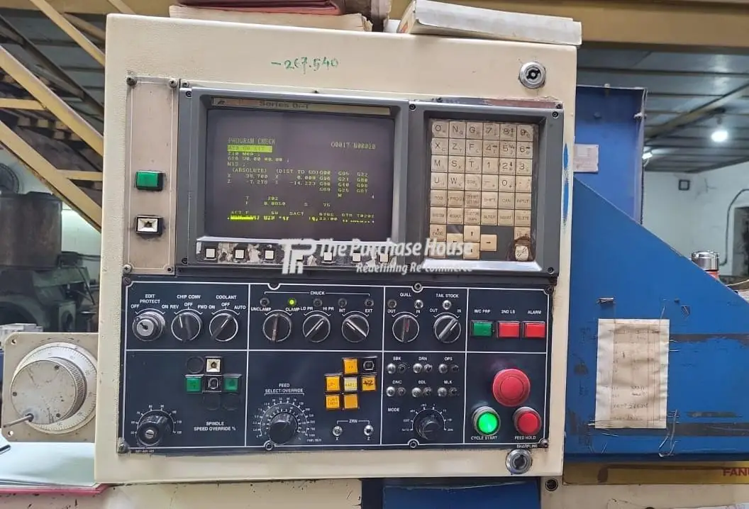 CNC TURNING MACHINE