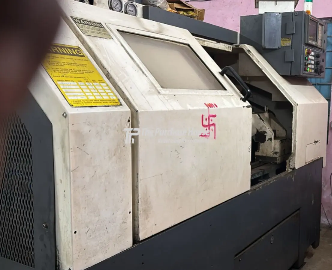 CNC TURNING MACHINE
