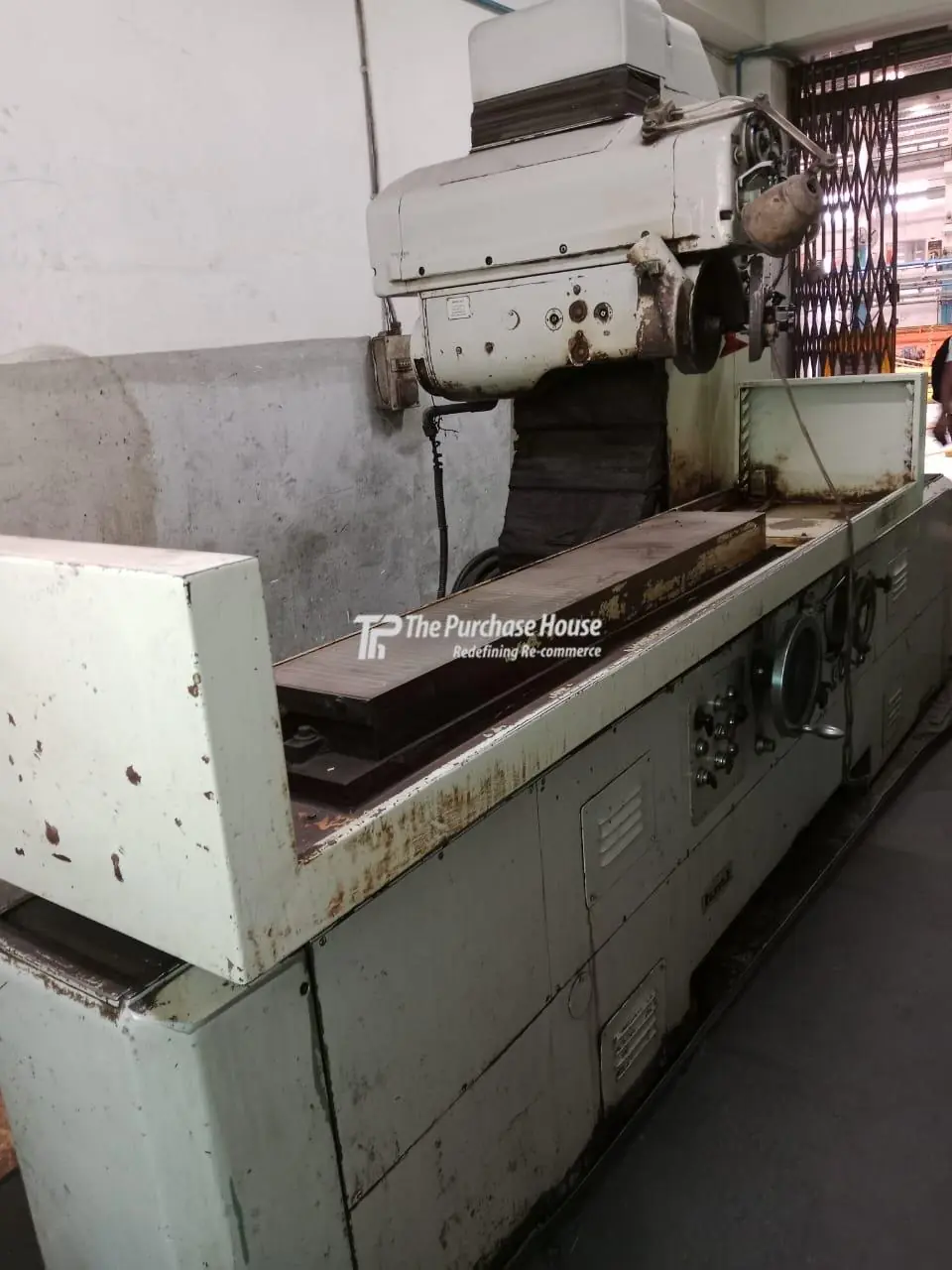 Used Surface Grinder Machine HMT for sale