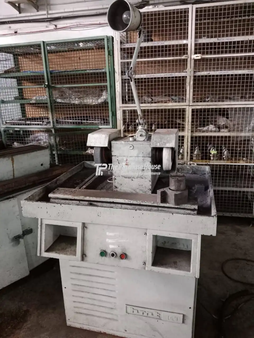 Used PEDESTAL GRINDER MACHINE HMT for sale