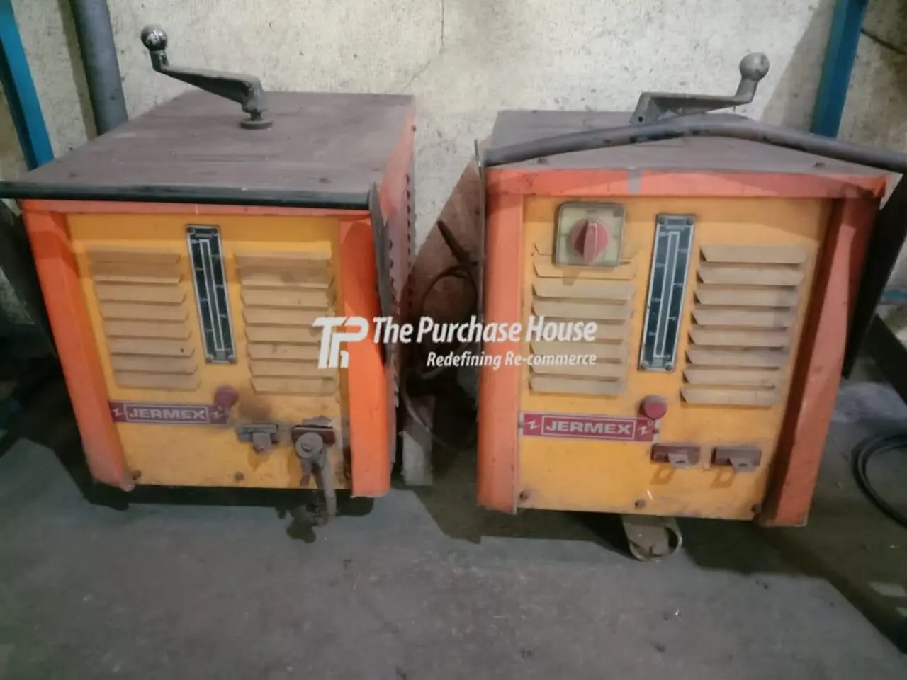 WELDING MACHINE