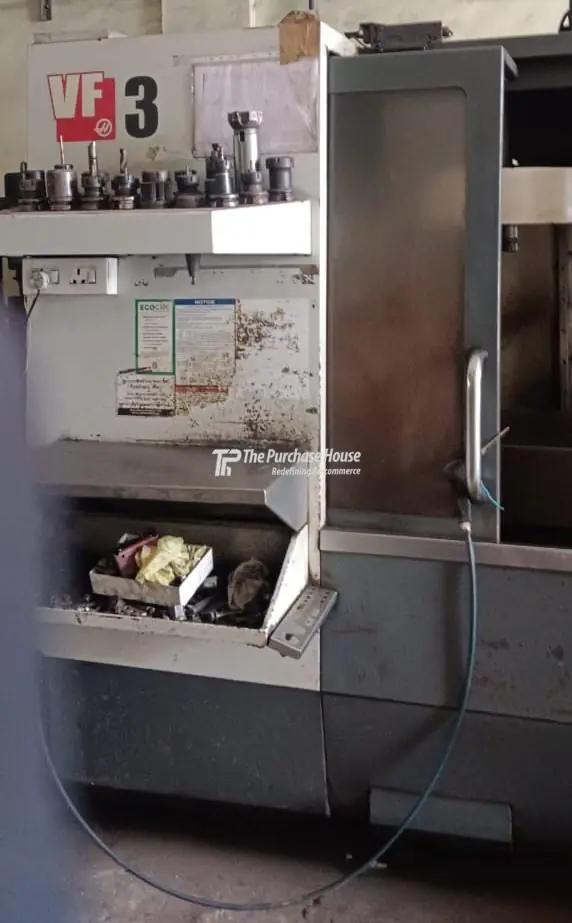 VERTICAL MACHINING CENTER (VMC)